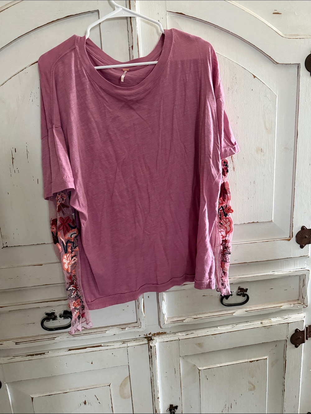 Free people Women's pink Floral Sleeve Tee with sheer long sleeves